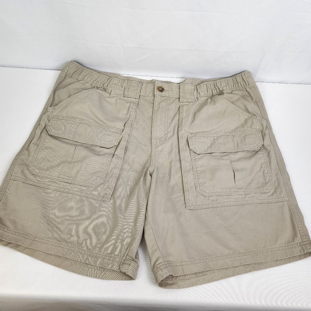 Mens Croft and Barrow Khaki Cargo Shorts Size 46